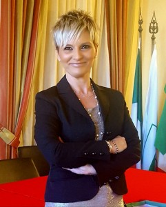 Mirna Cecchini, Sindaca di San Clemente