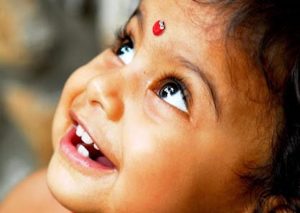 "In India, la sorte delle bambine la decide Narayani...".