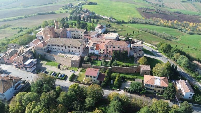 San Clemente dall'alto (Foto Roberto Vanzini)
